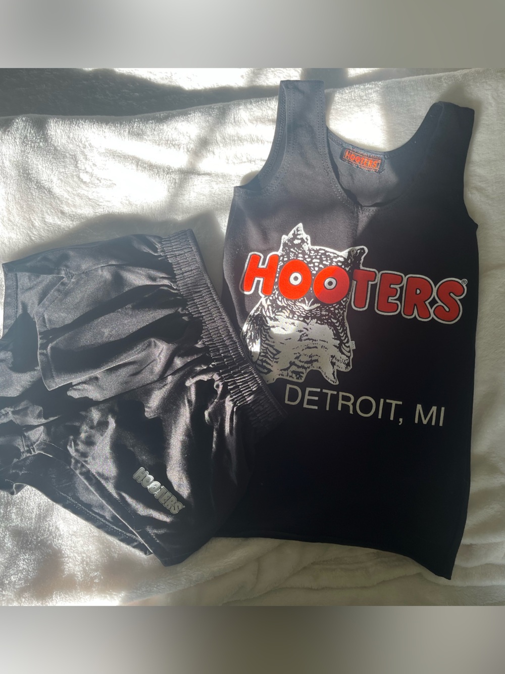 Authentic Hooters Uniform Set with Orange Logo. Size XS